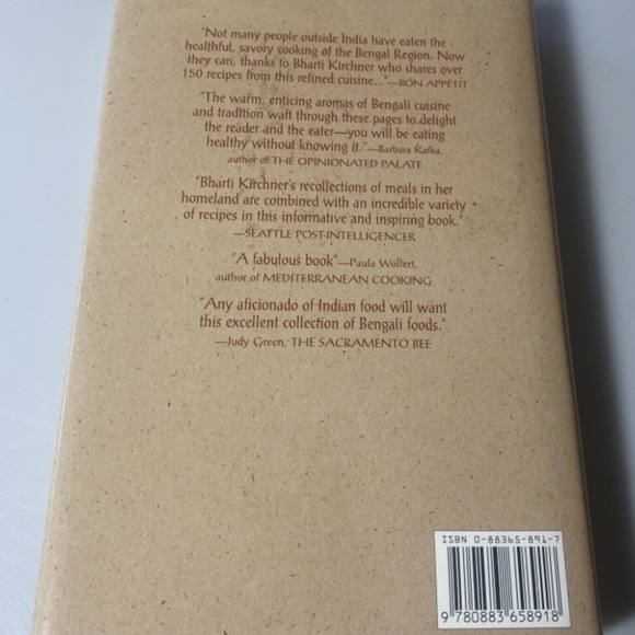 The Flavors of India 150 Naturally Healthy Savory and Authentic Recipe Cookbook. - Picture 3 of 3